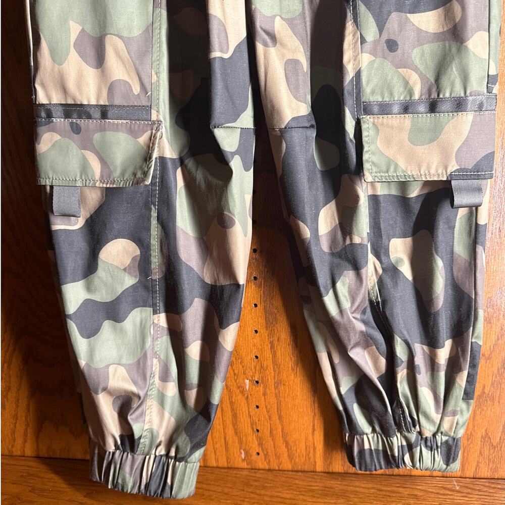 Zara Camouflage Cargo Pant - Picture 3 of 10